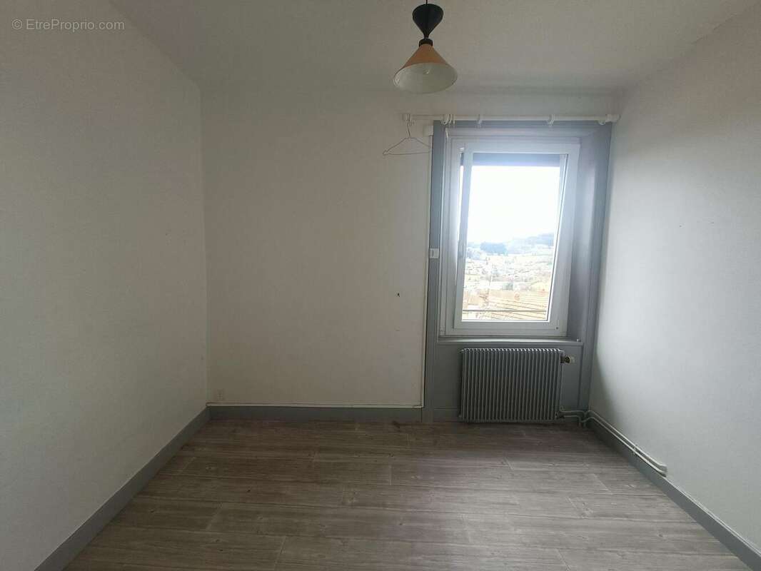 Photo 6 - Maison à COURS-LA-VILLE