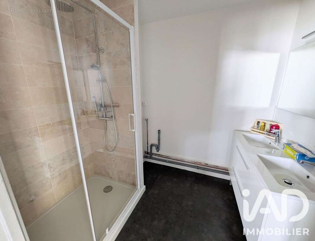 Appartement 97 m² à Saint-Cyr-Sur-Loire  - photo 9