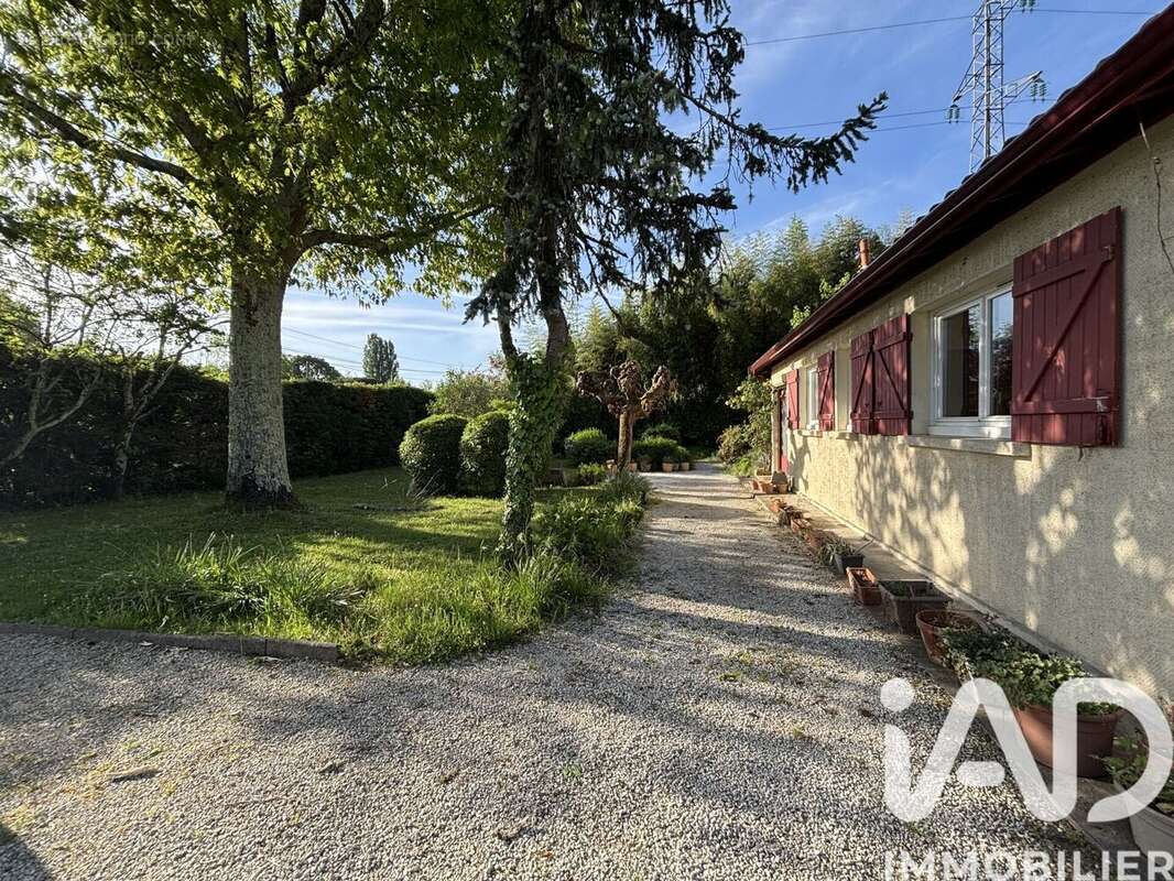 Photo 3 - Maison à LEOGNAN