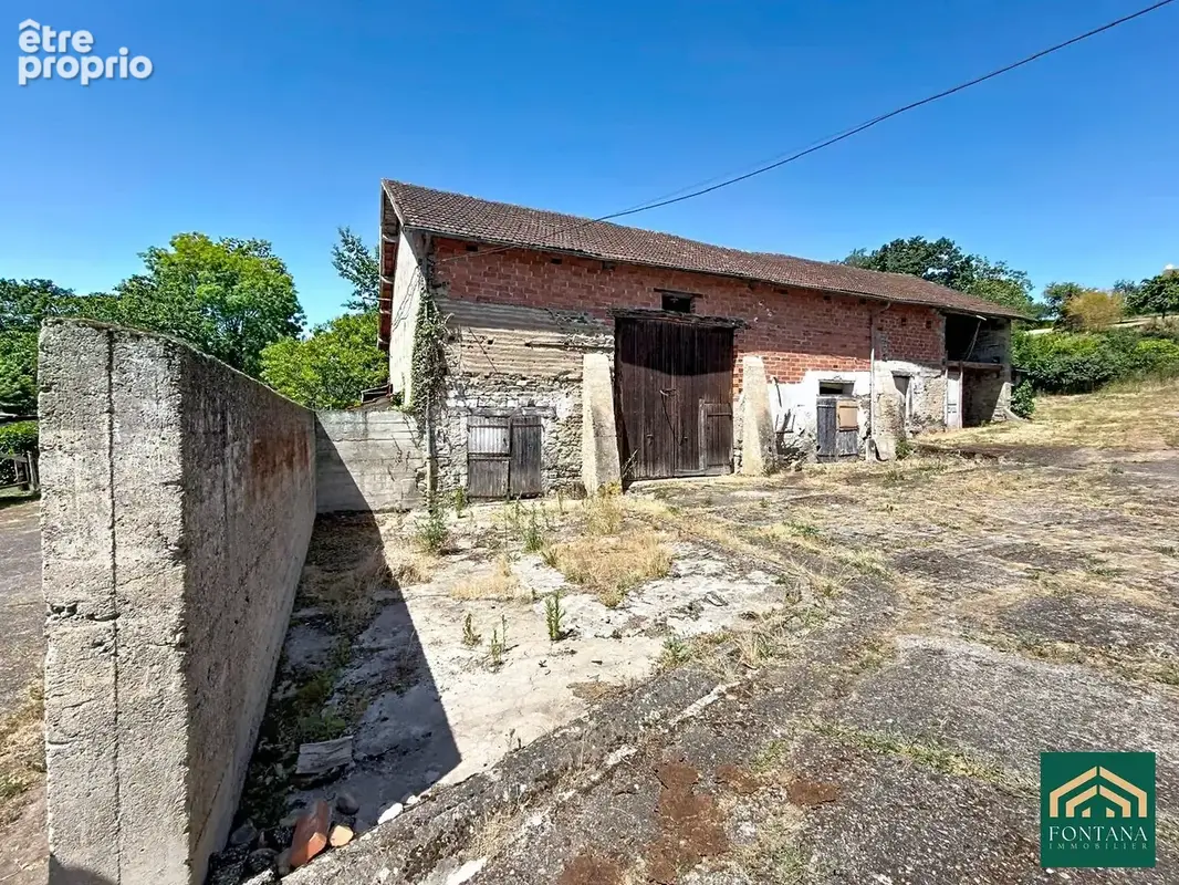 Maison 7 pièces 143 m² à vendre à Saint-Sylvestre-Pragoulin (63310) - photo 8