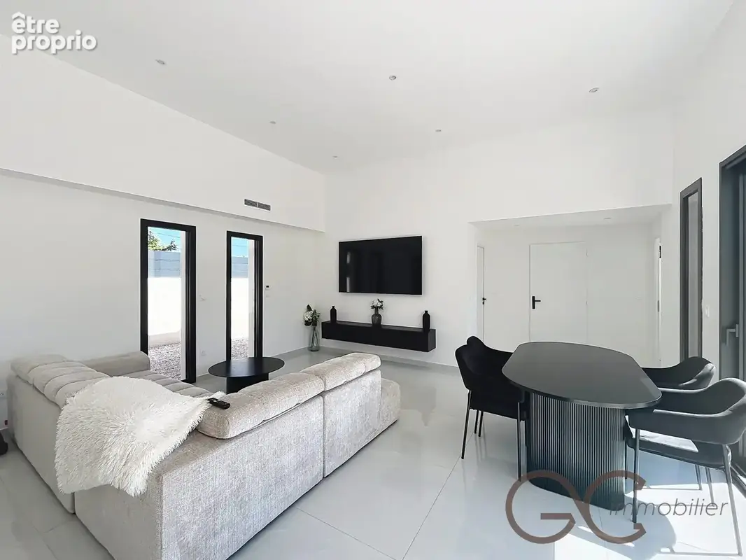 Maison 4 pièces 110 m² à vendre à Thezan-Les-Beziers (34490) - photo 6
