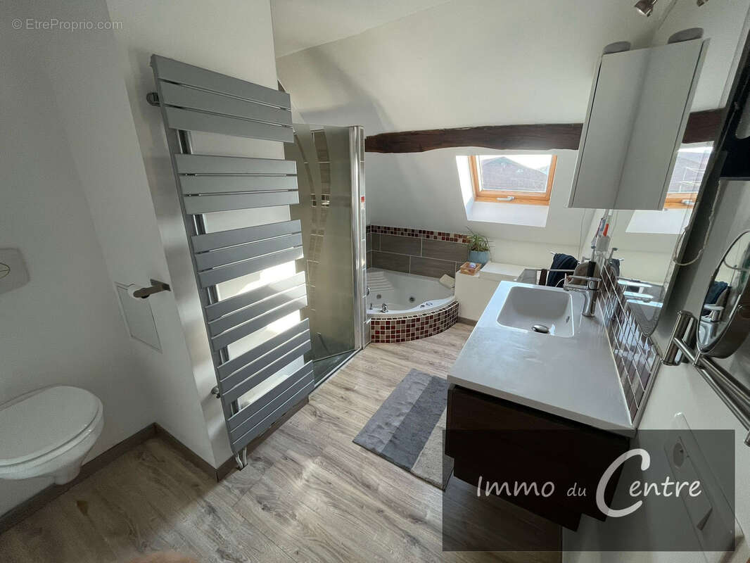 Maison à MONTMIRAIL