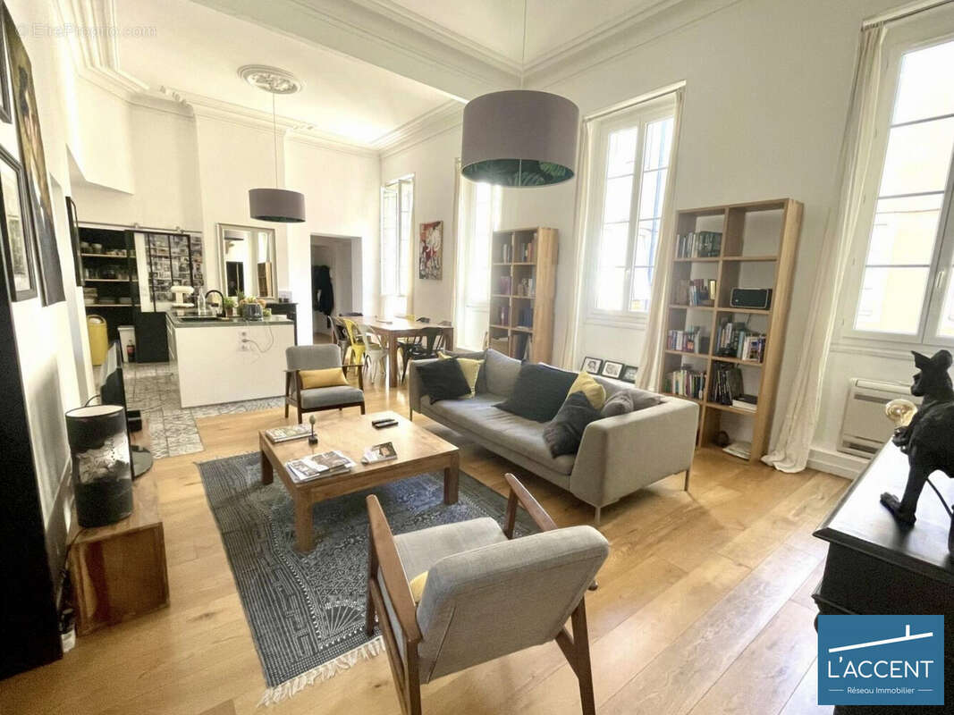 Appartement à NIMES