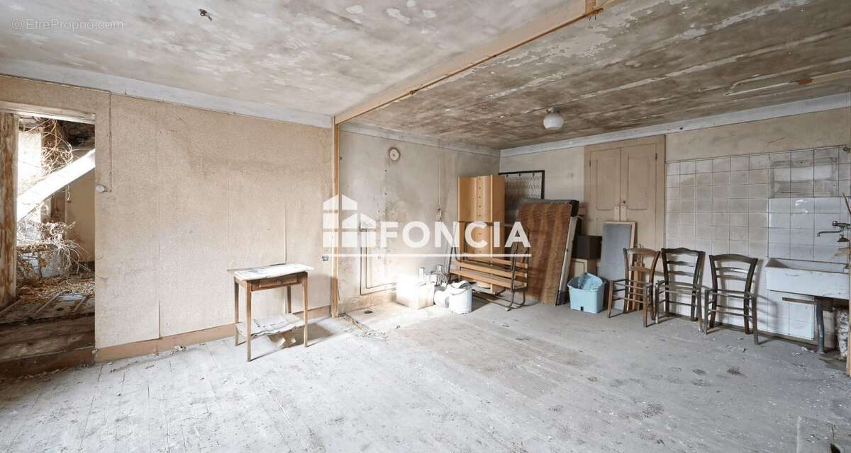 Maison à LA ROCHETTE