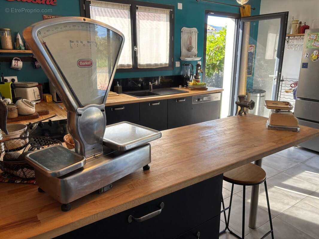 Maison à MONTESQUIEU-DES-ALBERES