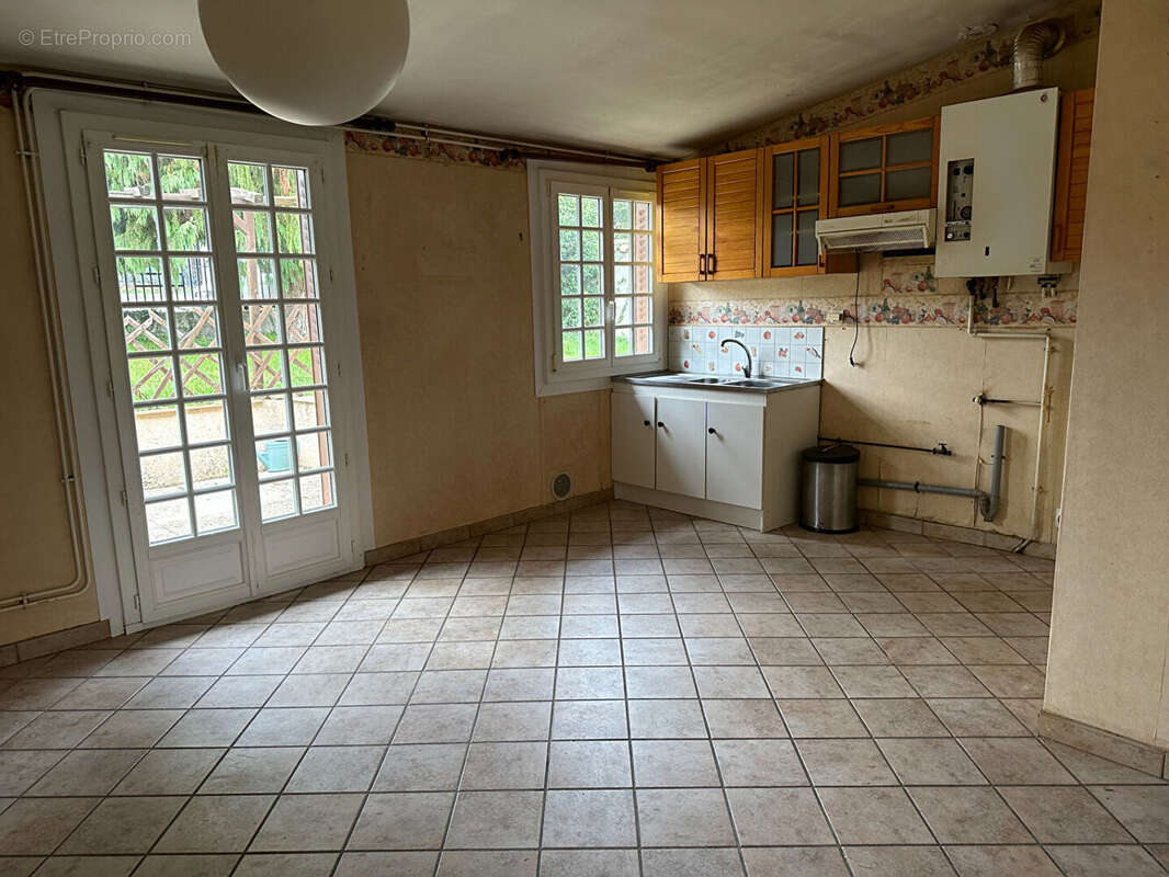 Maison à CHARVIEU-CHAVAGNEUX