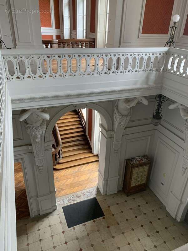 hall d'entrée  - Appartement à TRELISSAC