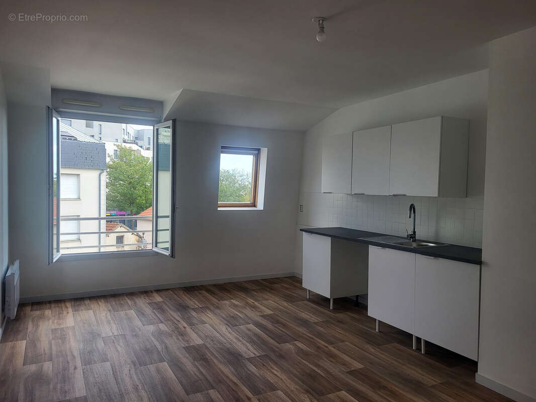 Appartement à PIERREFITTE-SUR-SEINE