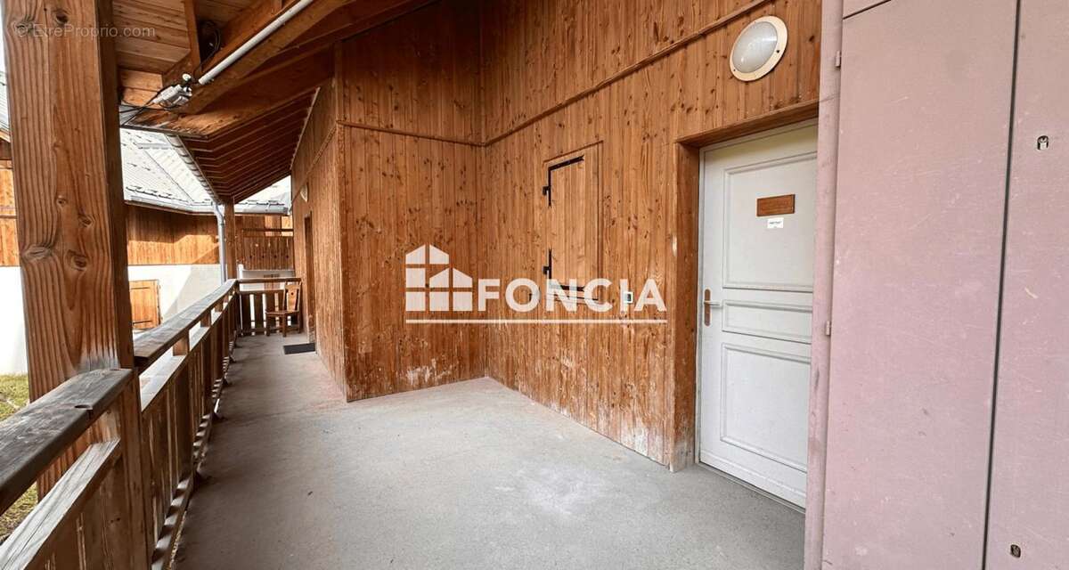 Appartement à ALBIEZ-MONTROND