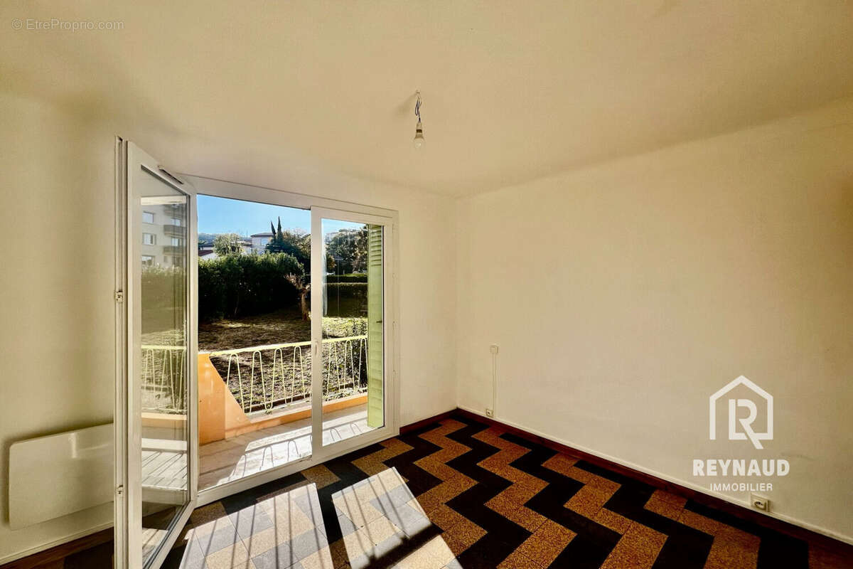 Appartement à CLERMONT-L&#039;HERAULT