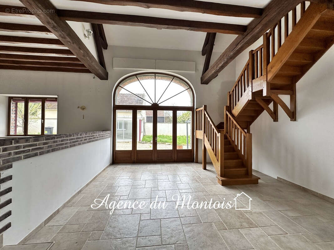 Maison à BRAY-SUR-SEINE