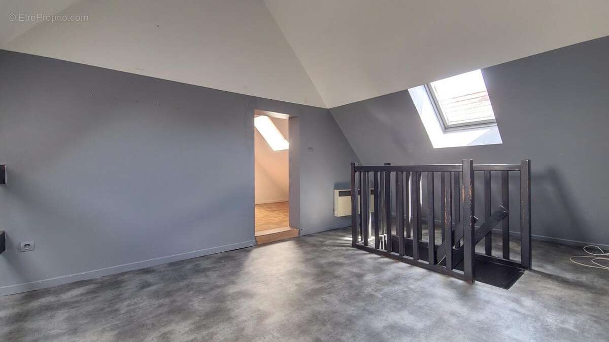 Appartement à GENLIS