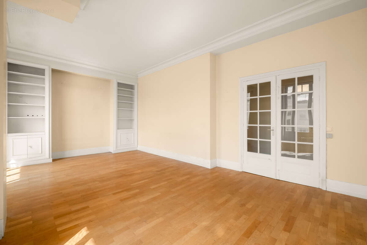 Appartement à LYON-6E