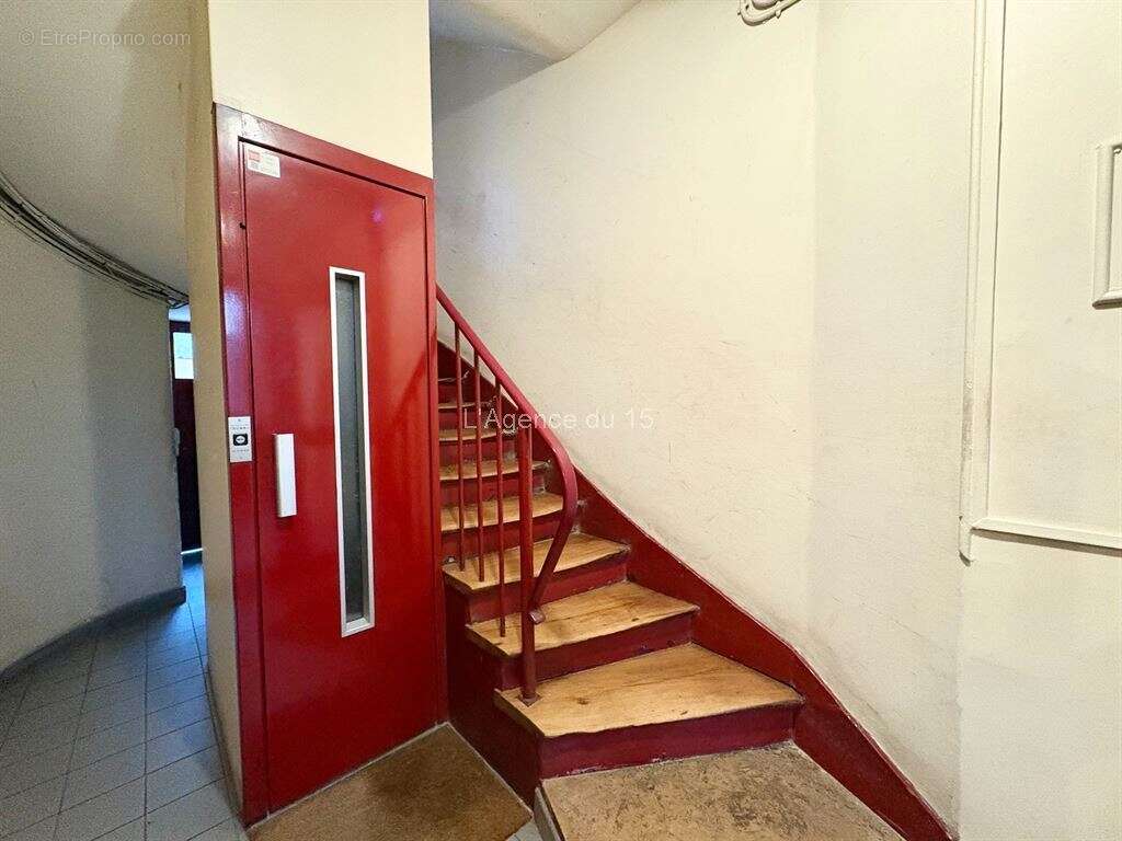 Appartement à PARIS-15E