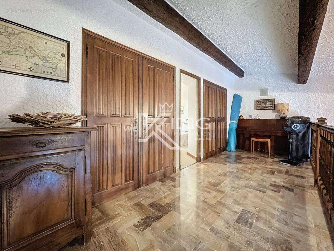 Villa de charme sur 1800 m2 de terrain - photo 12