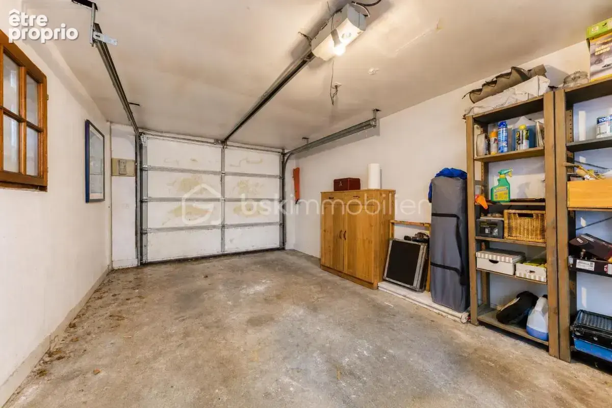 Maison menier familiale, sans mitoyennete, avec 4 chambres, dépendance, garage et cave total - photo 20