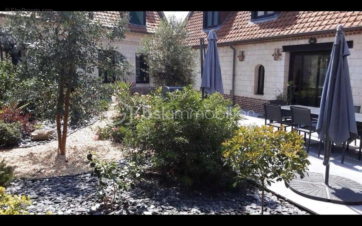 Demeure d'exception en pierre blanche - photo 3