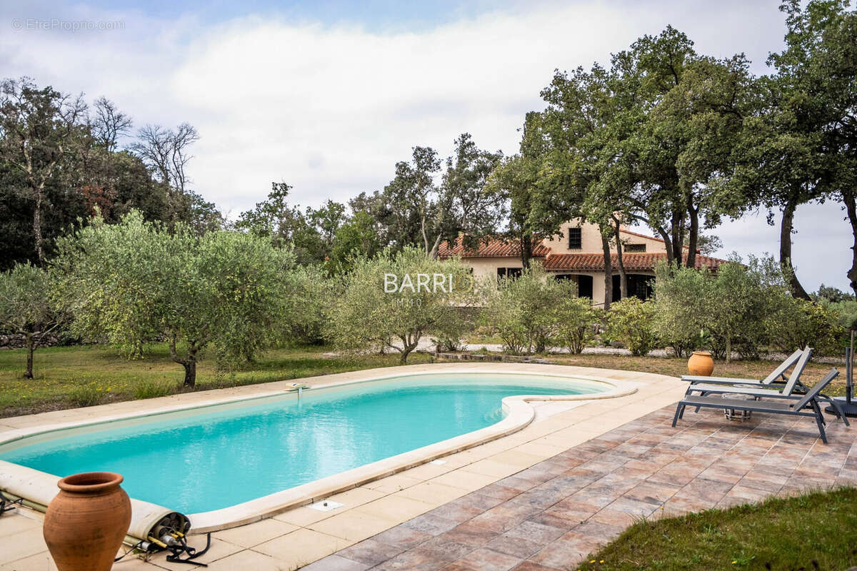 Maison à LAROQUE-DES-ALBERES