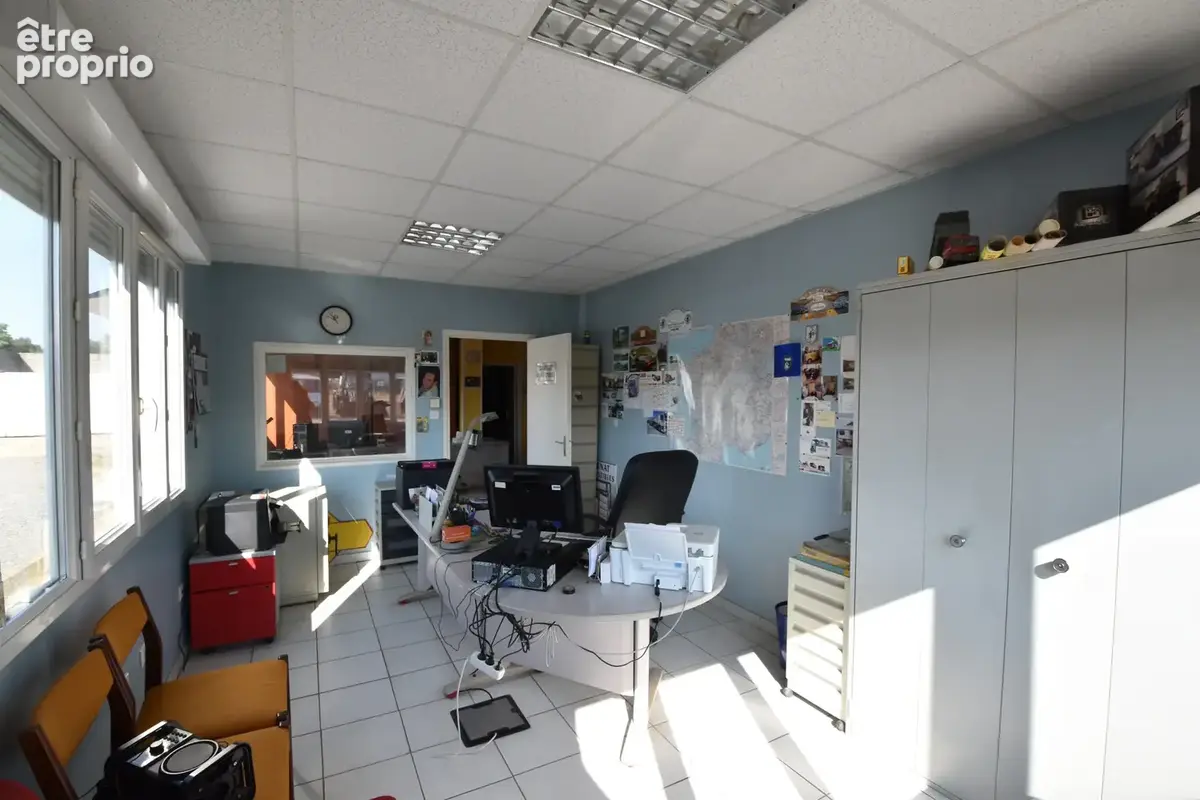Bâtiment industriel en viager occupé à Gueugnon par Monsieur 71 ans - photo 12