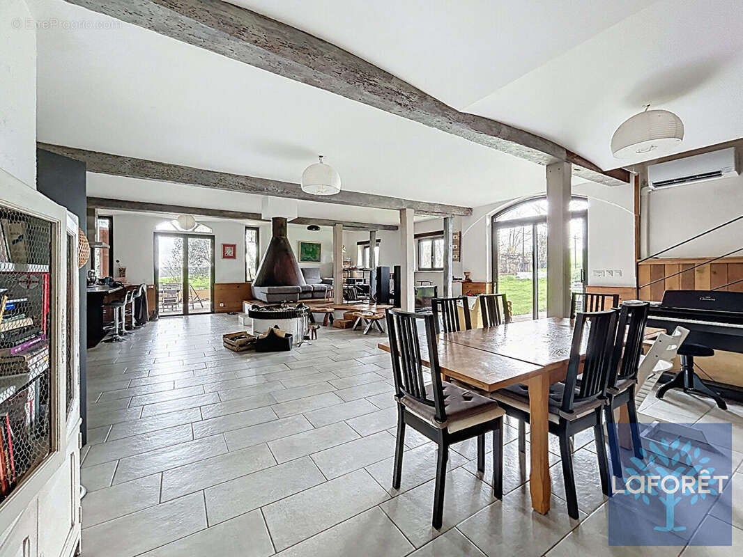 Maison à QUINT-FONSEGRIVES