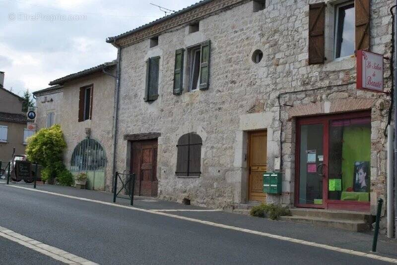 Appartement à CAHUZAC-SUR-VERE