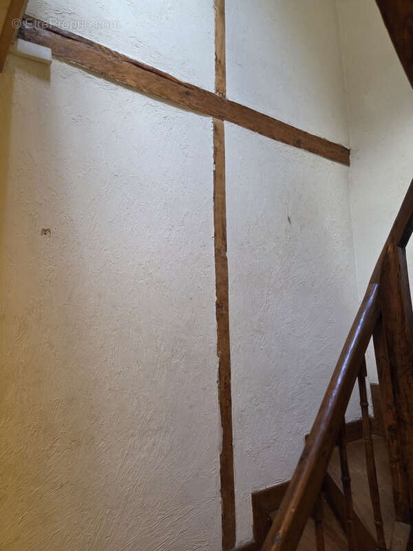 Maison à LAROQUE-D&#039;OLMES