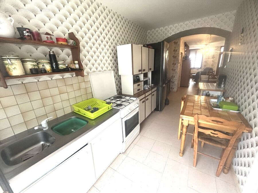 Maison de ville mitoyenne de 72,75m2 bâtie sur 183m2 de terrain avec garage accès arrière ! - photo 8