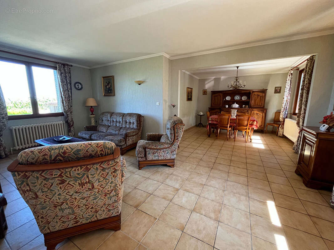 Maison à SANVIGNES-LES-MINES