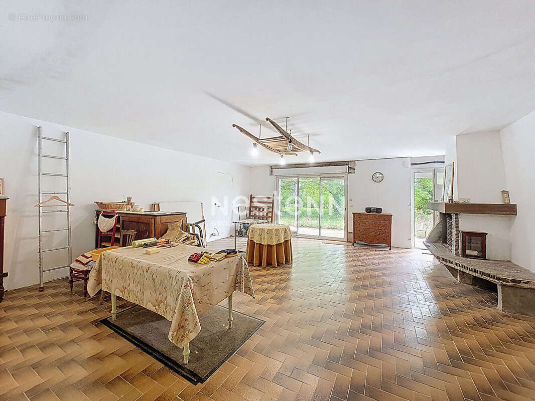 Maison à ANGERVILLE