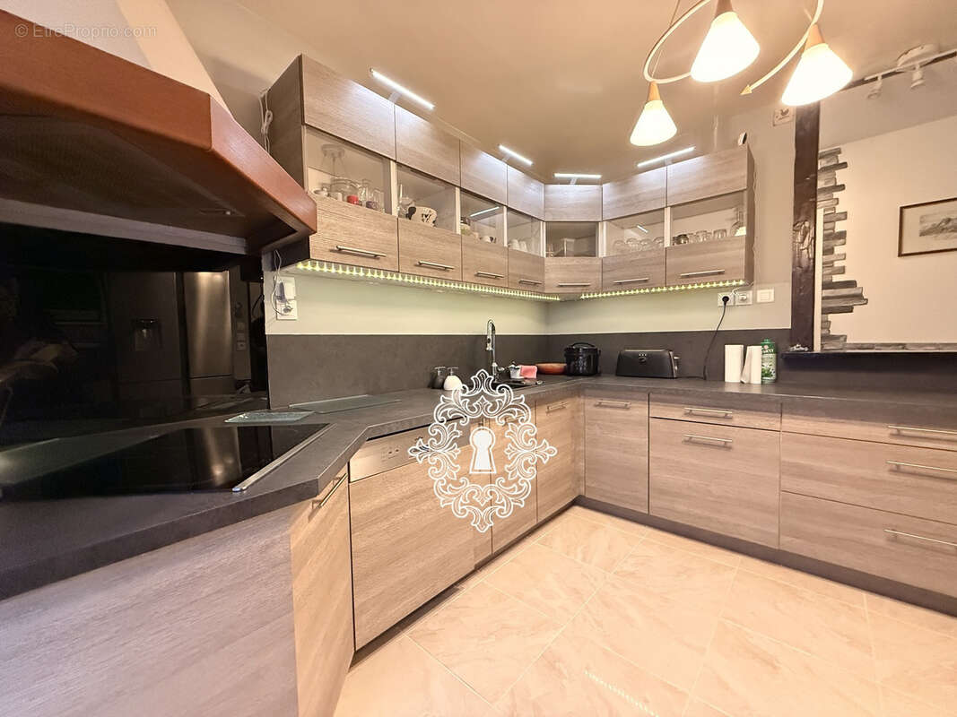 Maison à DONNEMARIE-DONTILLY