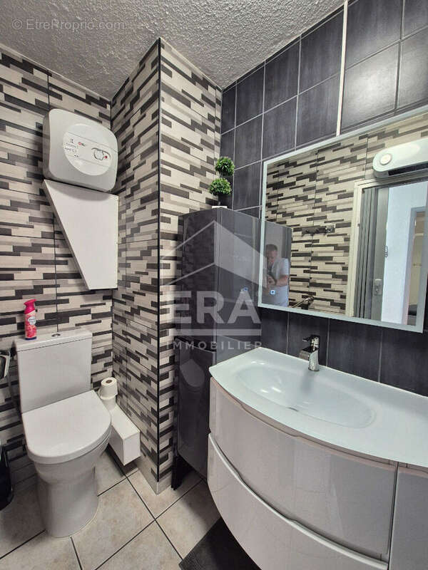 Appartement 2 pièces à vendre à Saint Cyprien - Le Port - photo 8