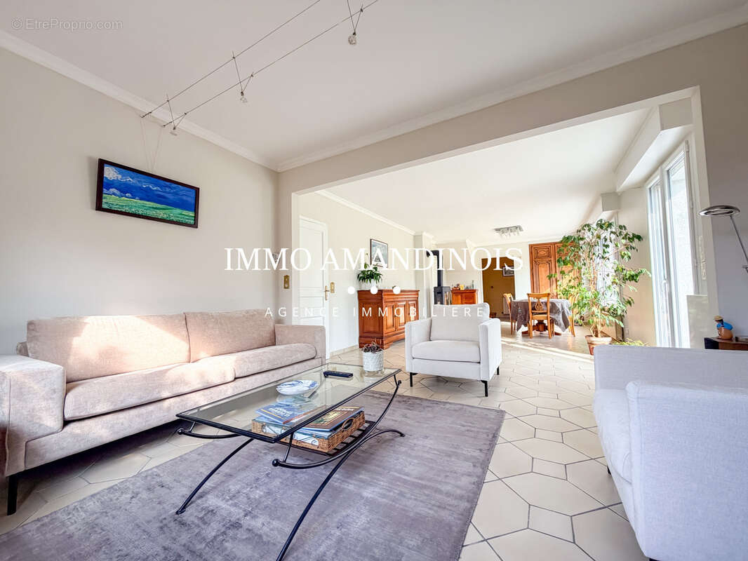 Maison à SAINT-AMAND-LES-EAUX