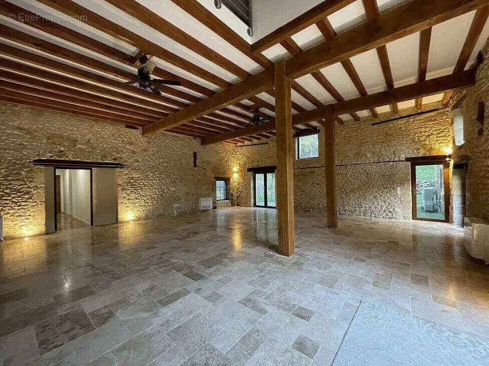 Maison à SARLAT-LA-CANEDA