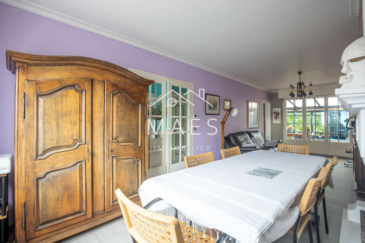 Maison à WAMBRECHIES