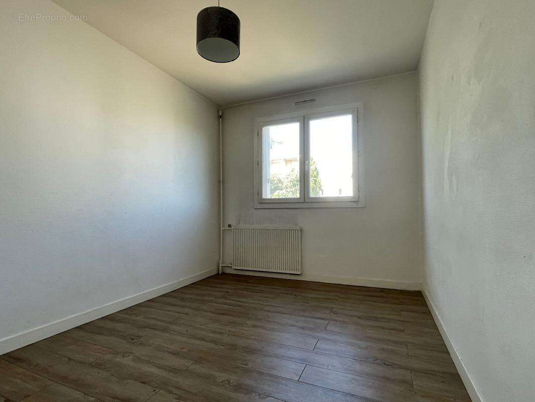 Vénissieux T5 à Vendre avec ORPI - photo 9