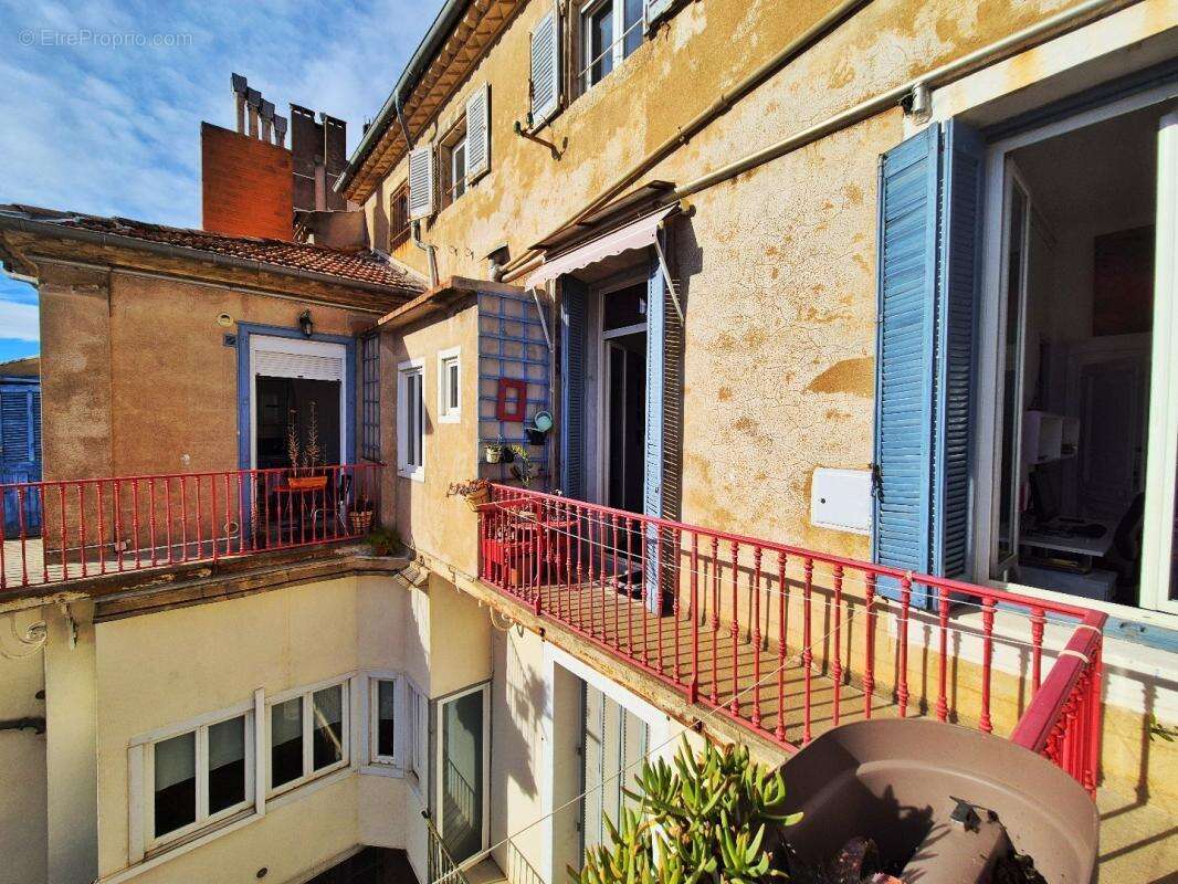 Appartement à BEZIERS