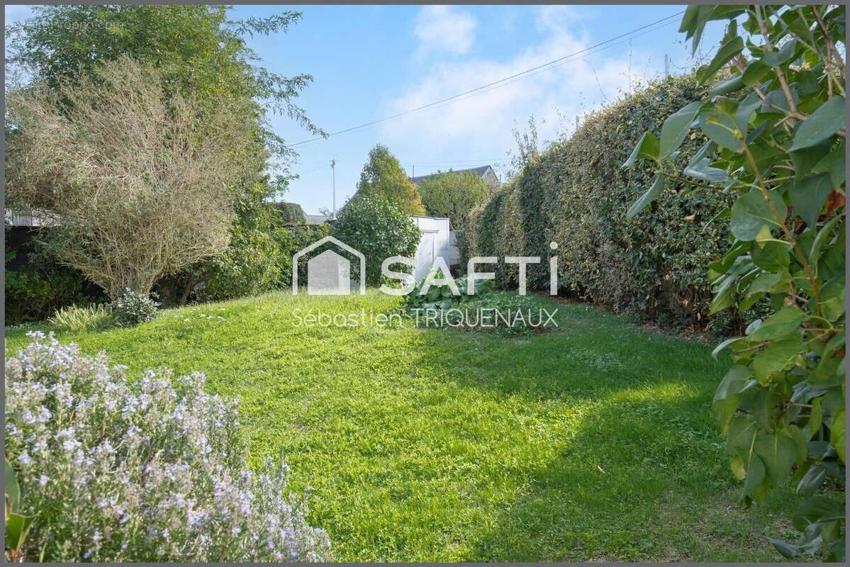 Photo 4 - Maison à MONTREUIL-JUIGNE