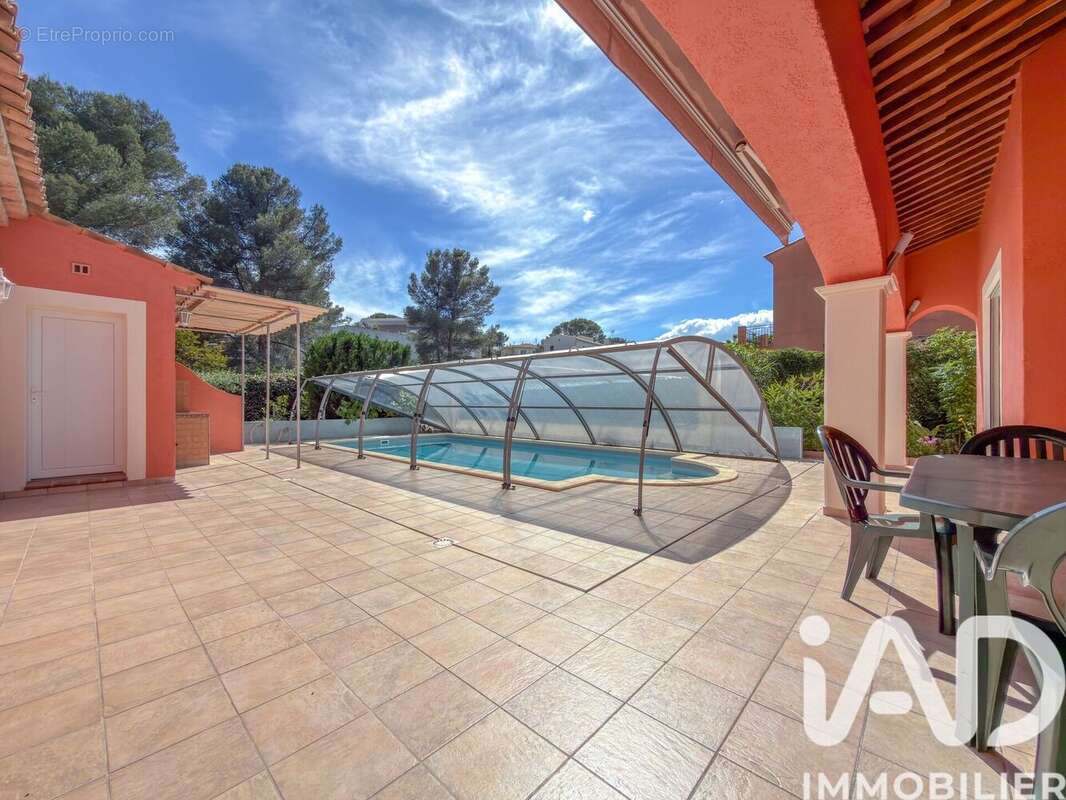 Photo 3 - Maison à SAINT-RAPHAEL