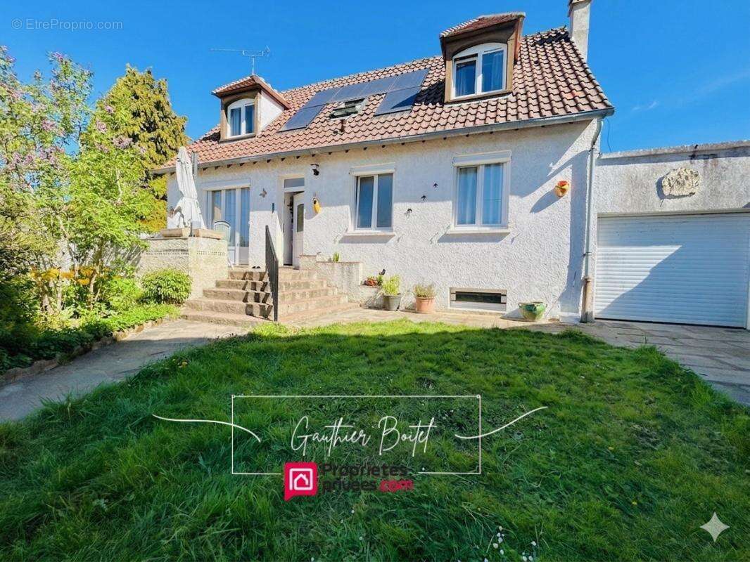 Maison à COULOMMIERS