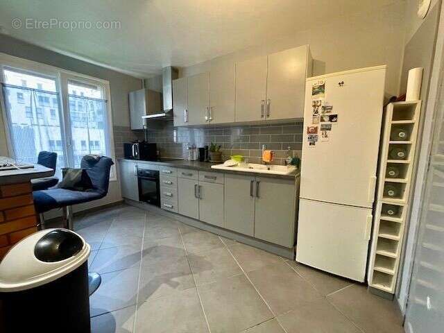 Appartement à LES ULIS