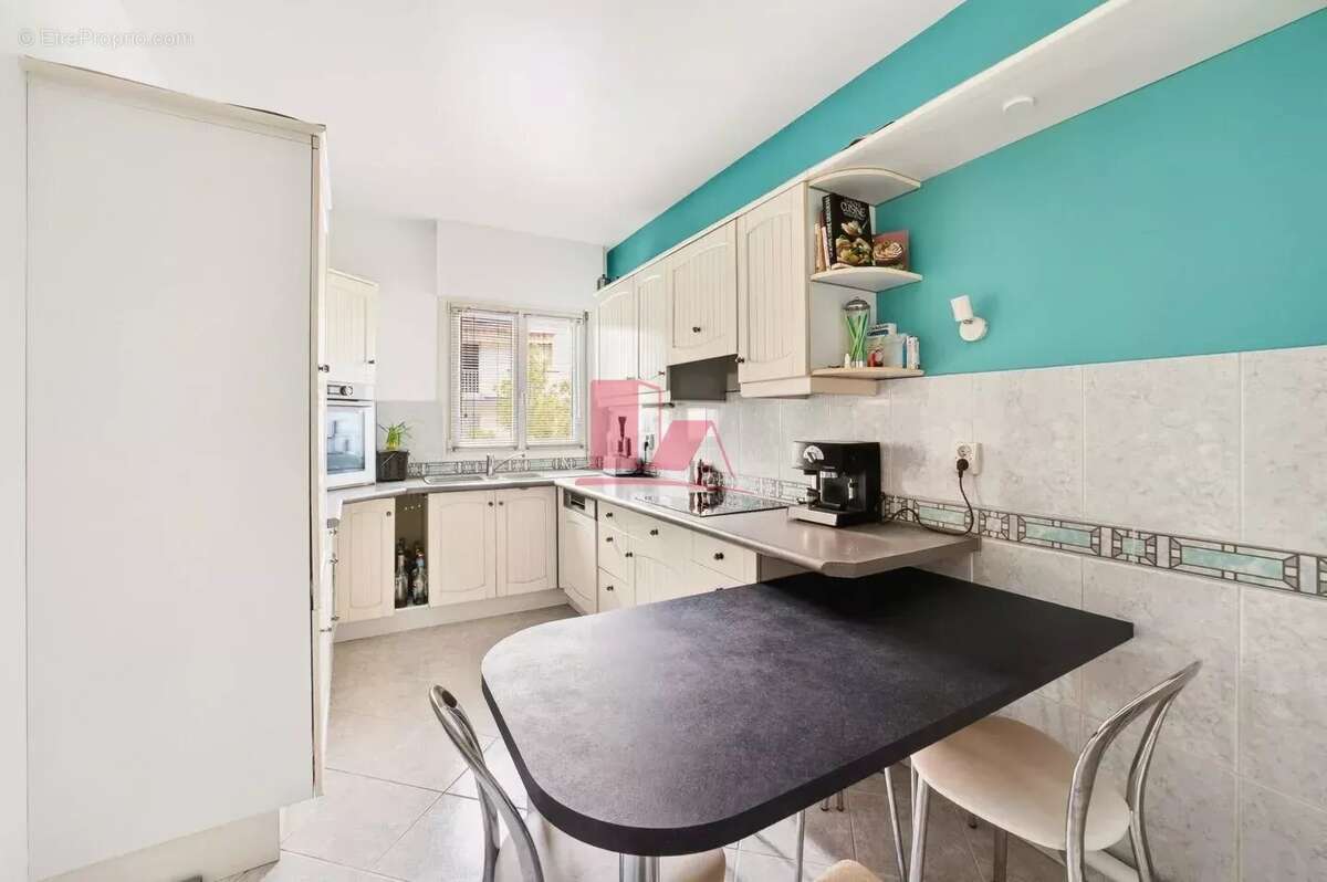 Appartement à ISSY-LES-MOULINEAUX