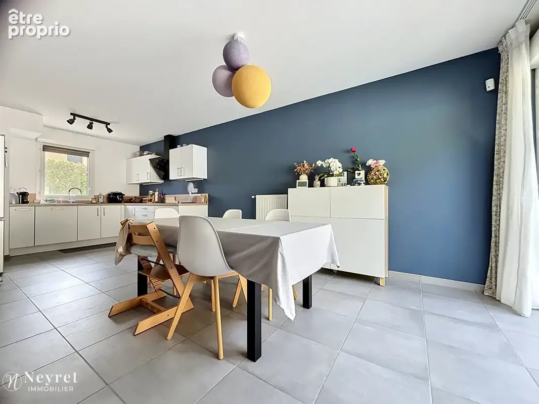 Maison T4 88 m2 a Communay Piscine Garage au calme - photo 3