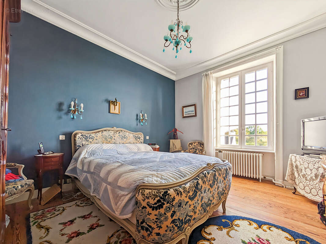 Maison à DOL-DE-BRETAGNE