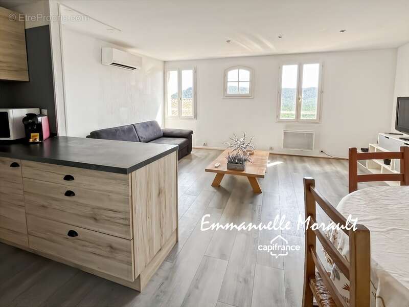 Appartement à vendre 2 pièces BAGNOLS EN FORET (83) - photo 9