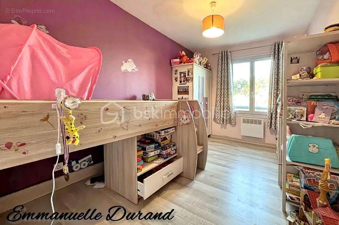 Maison à CHAMARET
