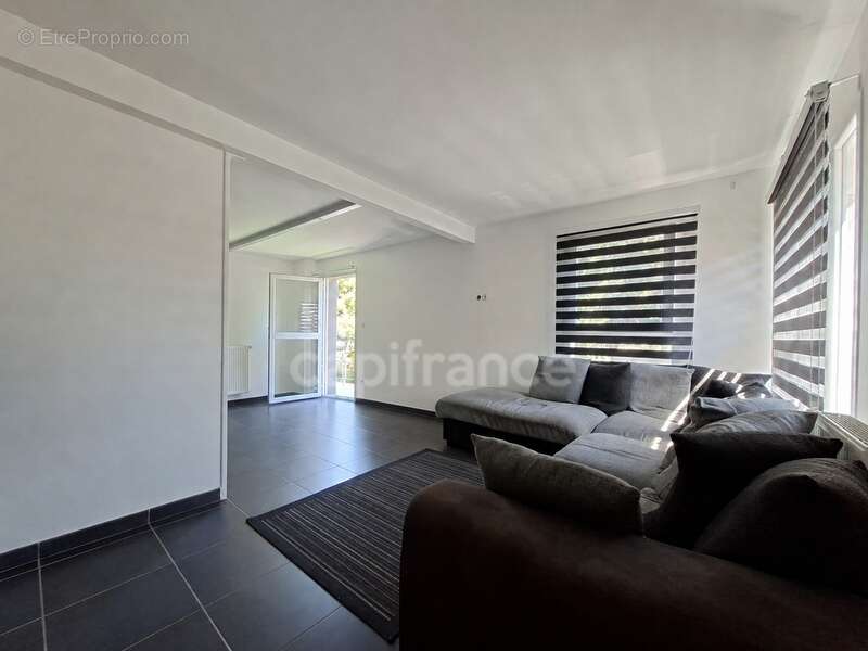 Roncq Blanc-Four  Maison récente 93 m²  3 chambres  Jardin  2 stationnements - photo 2