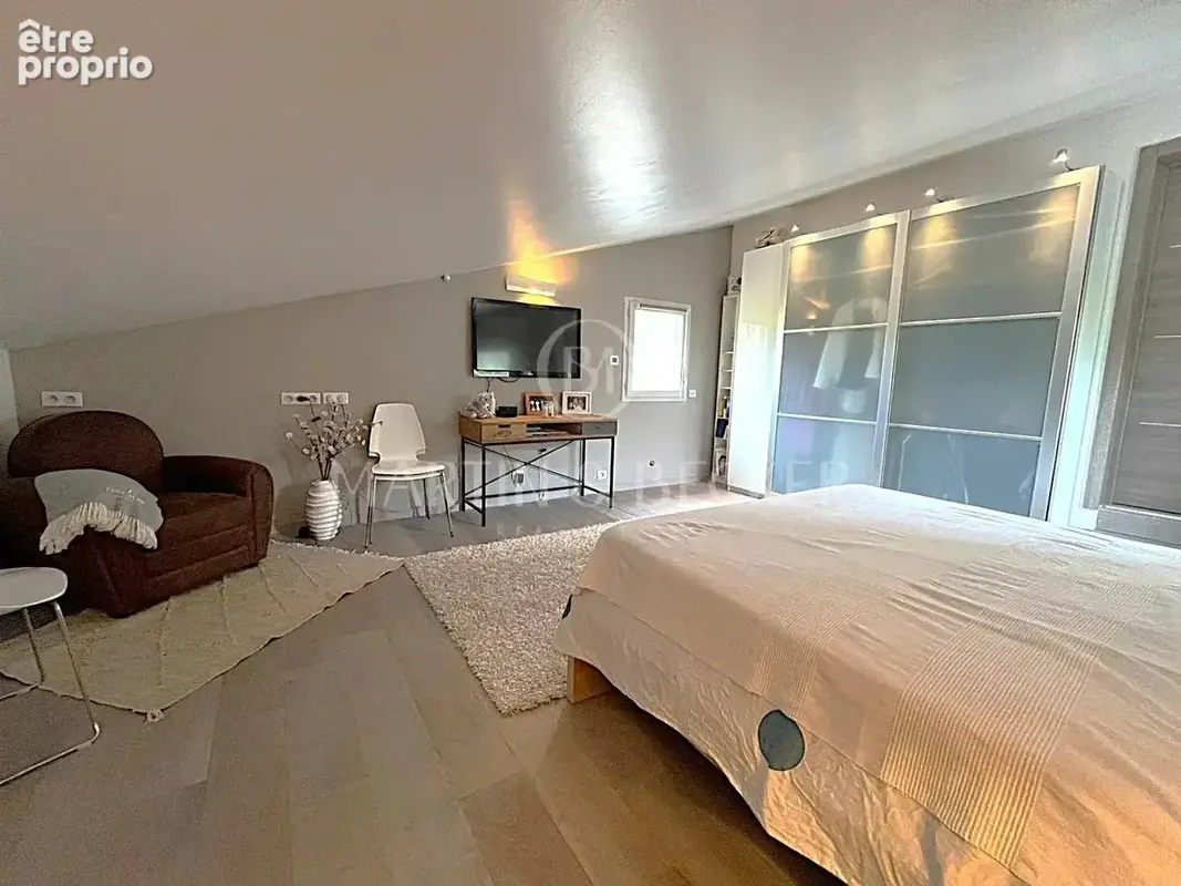 Biot soullieres  - co exclu-  villa familiale contemporaine - photo 8