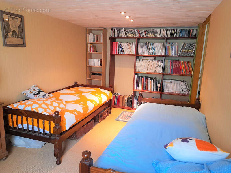 Maison à SAINT-EUTROPE-DE-BORN