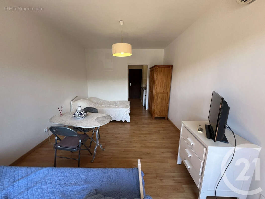 Appartement 25 m² à Santa-Lucia-Di-Moriani  - photo 9