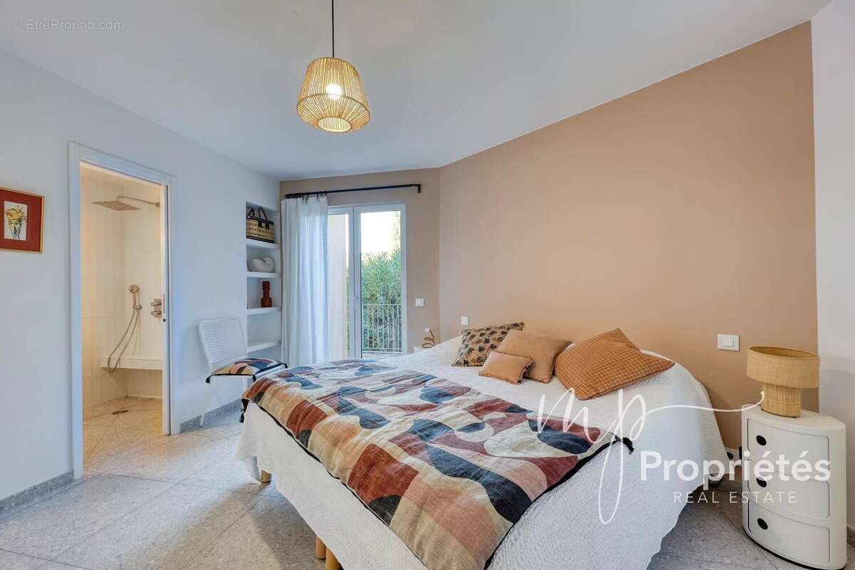 Maison à LE LAVANDOU